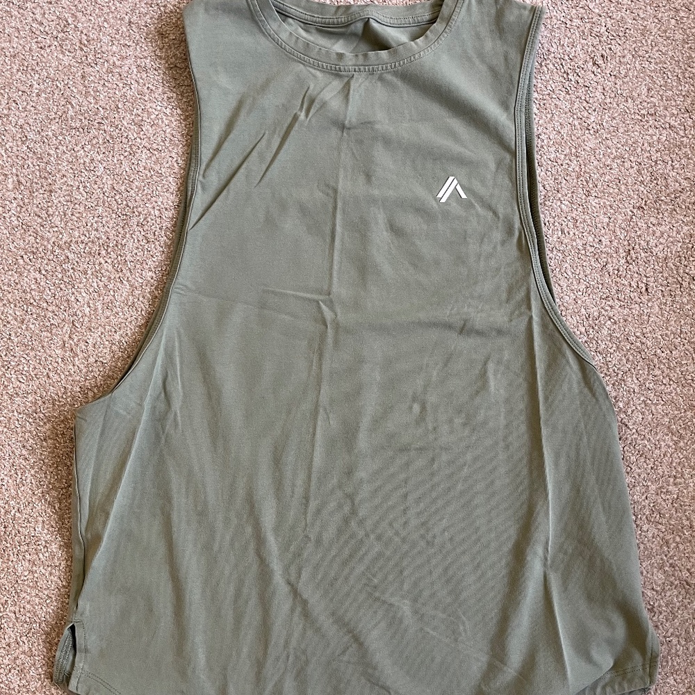 Alphalete cutoff tee